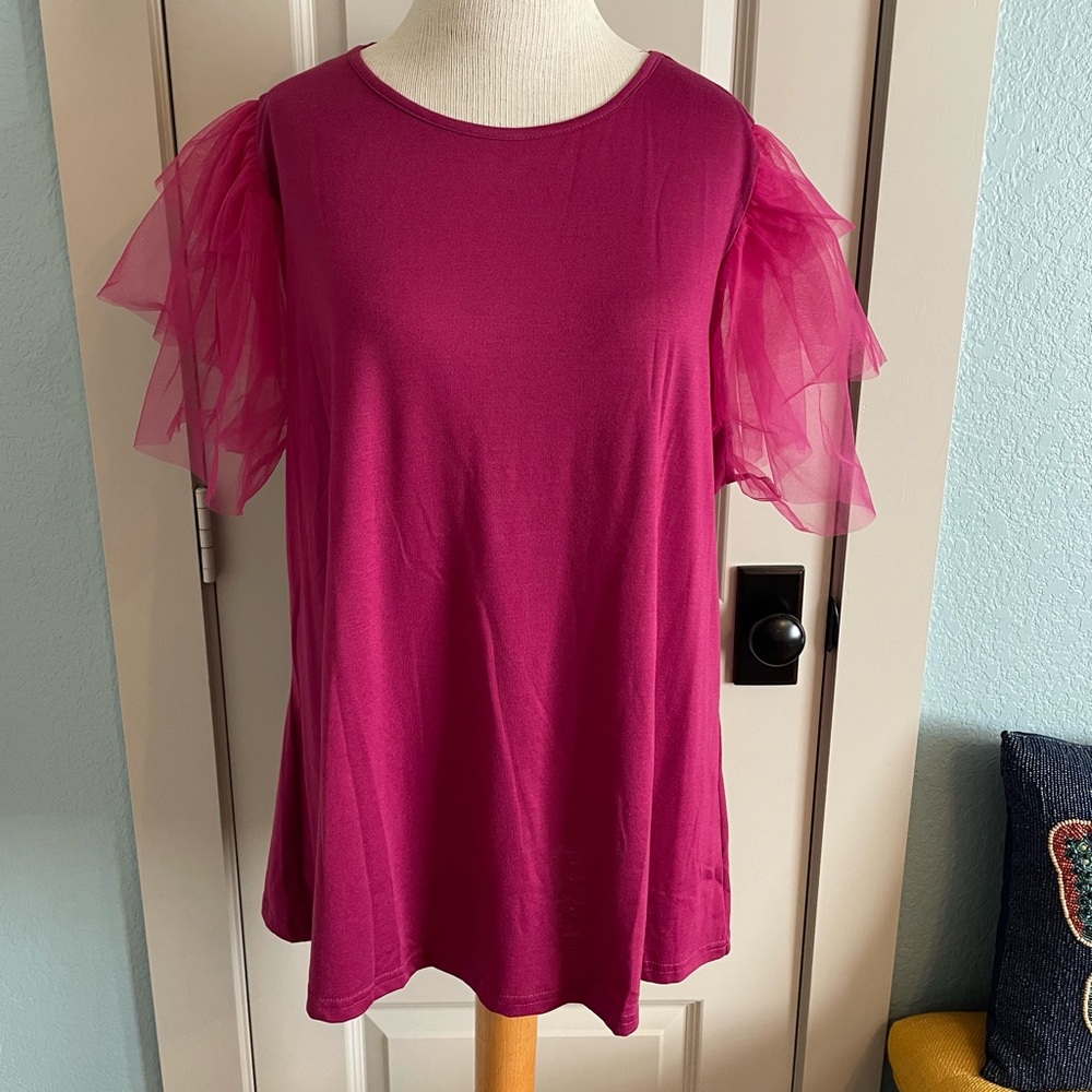 BloomChic Pink Ruffled Short Sleeve Blouse